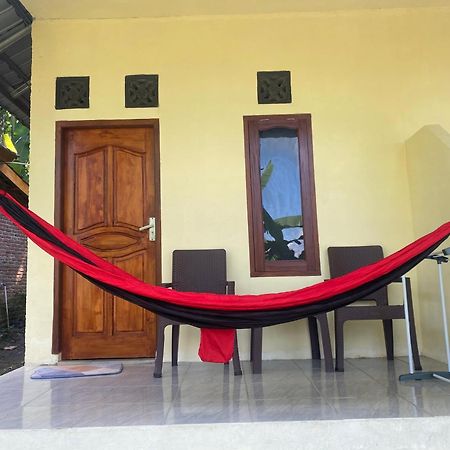 Pondok Rinjani Bungalow Тетебату Экстерьер фото