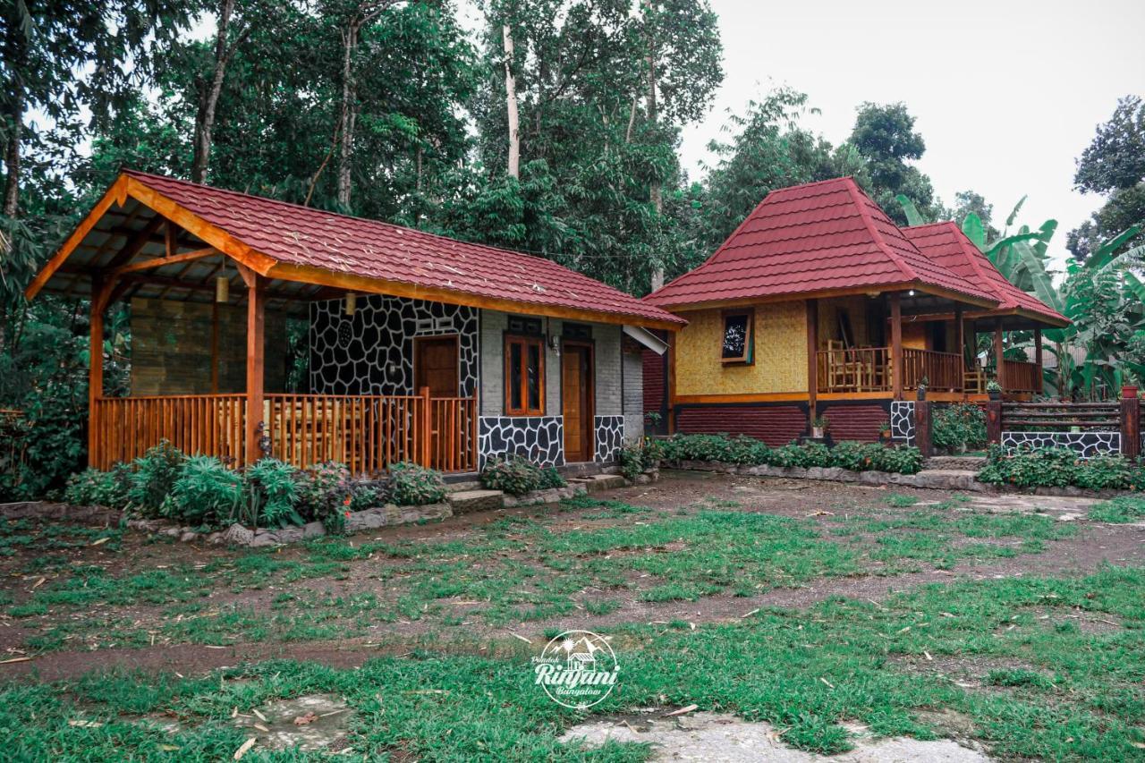 Pondok Rinjani Bungalow Тетебату Экстерьер фото