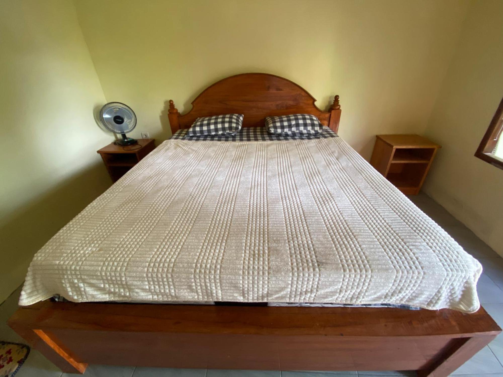 Pondok Rinjani Bungalow Тетебату Экстерьер фото