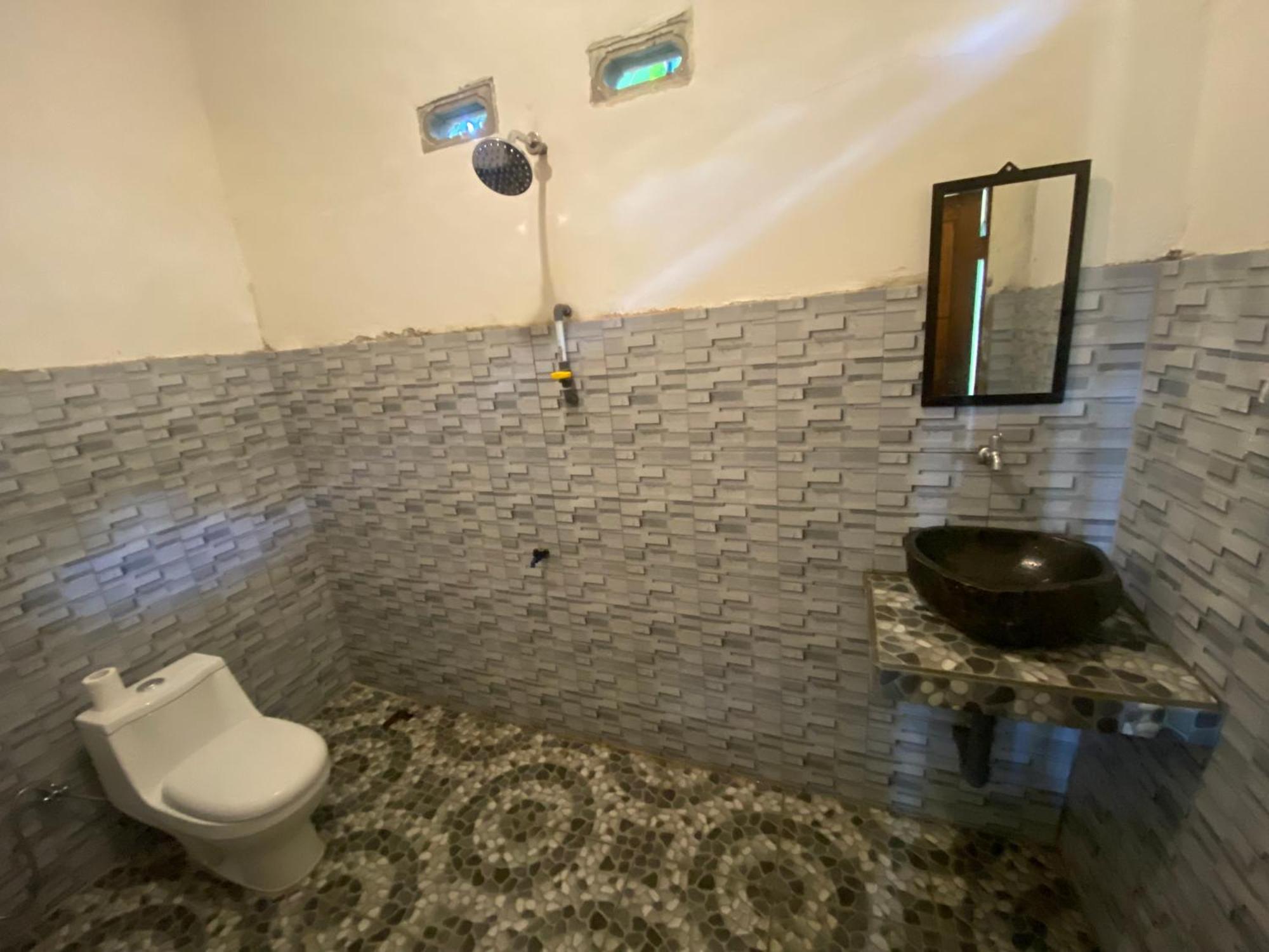 Pondok Rinjani Bungalow Тетебату Экстерьер фото