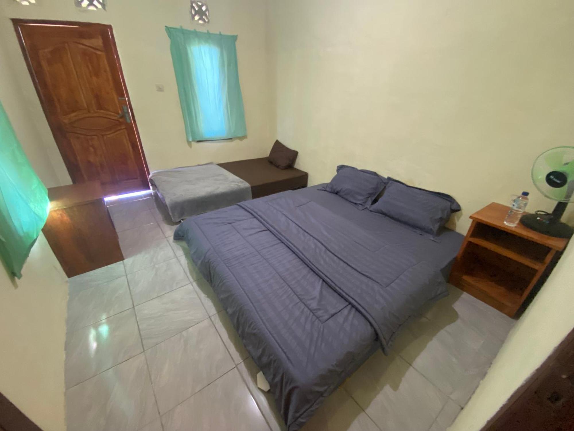 Pondok Rinjani Bungalow Тетебату Экстерьер фото
